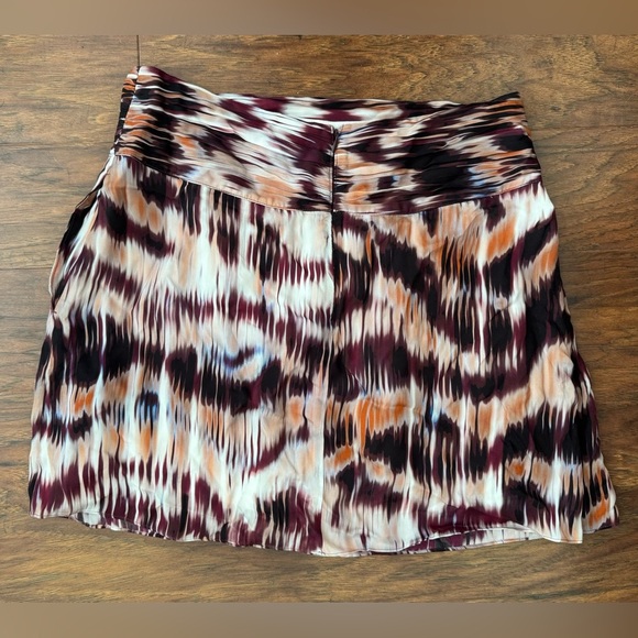 REISS Josephine ikat flippy berry mini skirt Chiffon Party Summer NWT Size 8 - Picture 2 of 8